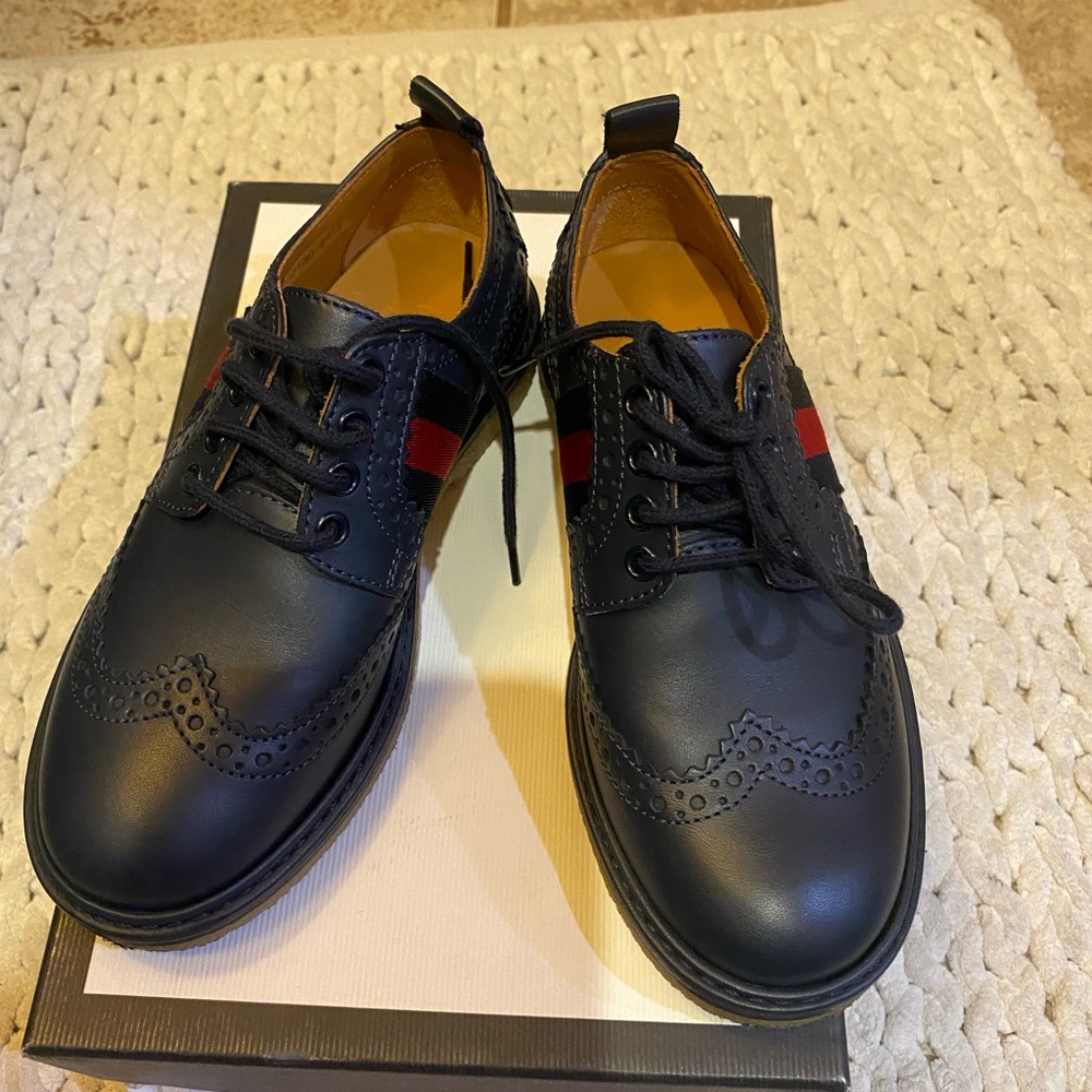 Gucci boy shoes - Picture 3 of 5